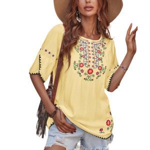 E-RÃ©tro Yellow Floral Embroidered Half Sleeve Tunic One-Size